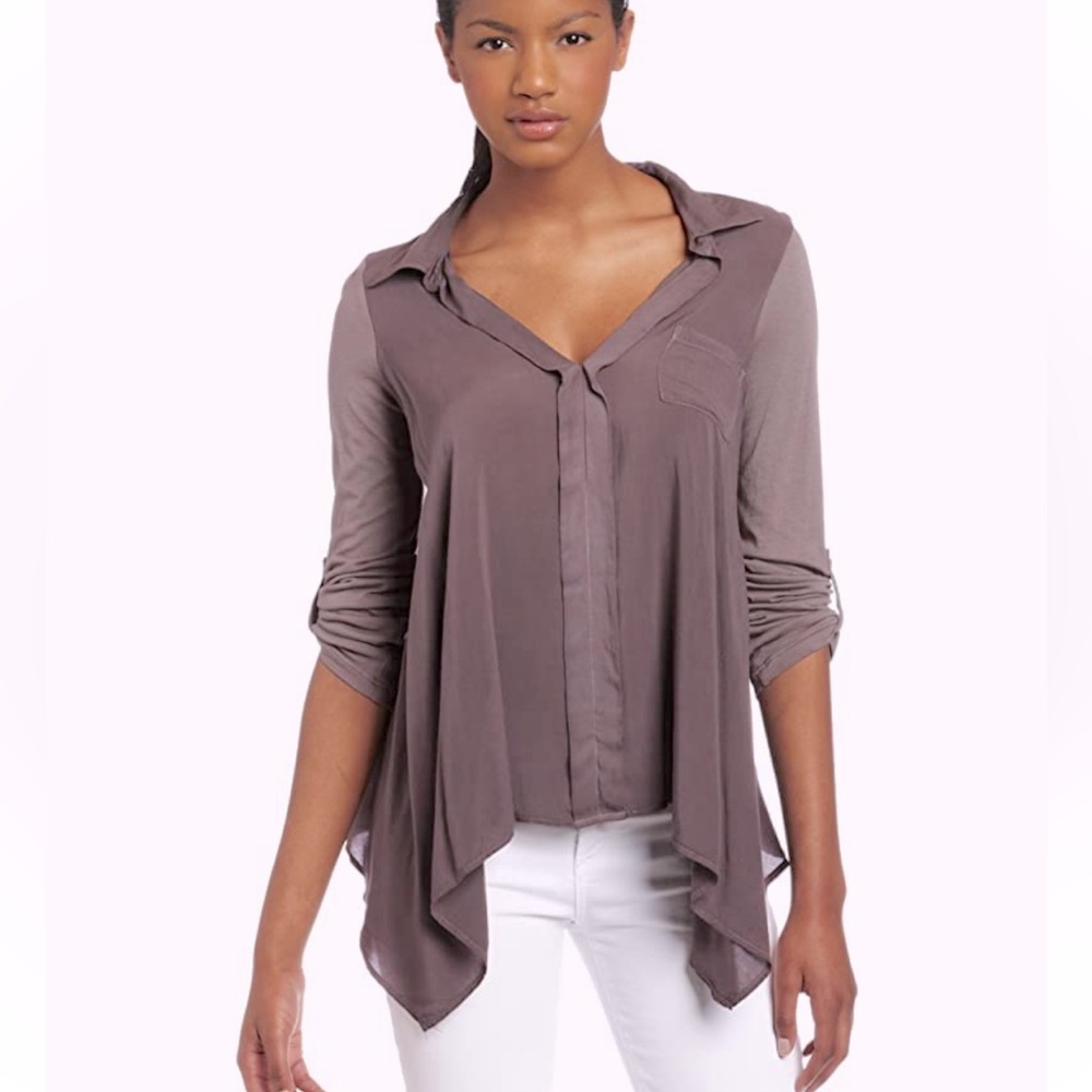 Splendid gray hi-low long sleeve top.